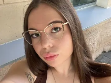 AmeliaLung  live sex cam