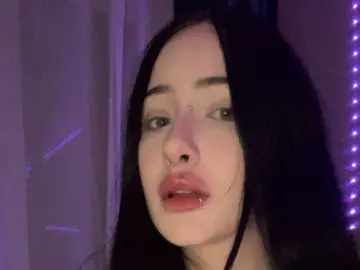 AnnaLooks  live sex cam