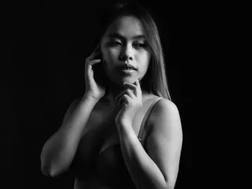 CasandraLuna  live sex cam