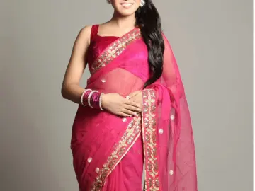 PriyaArmani  live sex cam