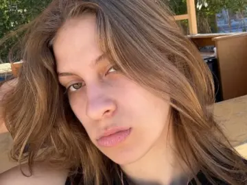 RhiannonLinko  live sex cam
