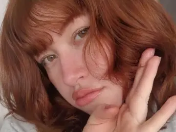 DaizyKey  live sex cam