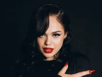 WendiStiliner  live sex cam