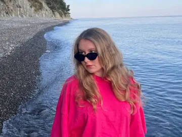 TaraRidec  live sex cam