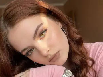 RomanaPittsinger  live sex cam