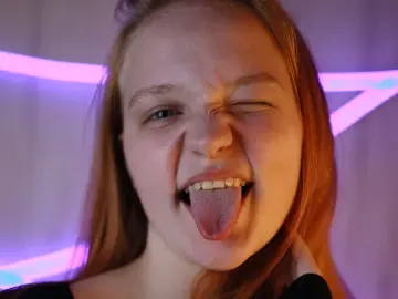 CandaceMori  live sex cam
