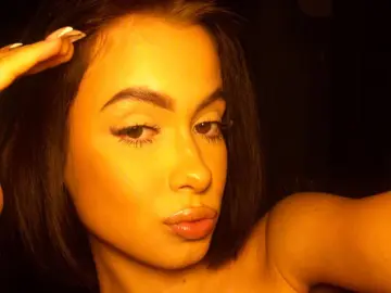 RuthieMichieli  live sex cam