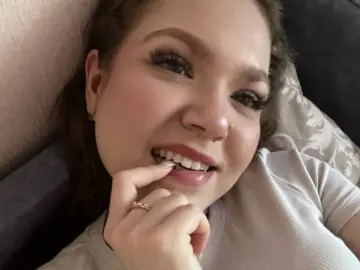 SophieVale  live sex cam