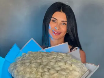 EmmaLevis  live sex cam