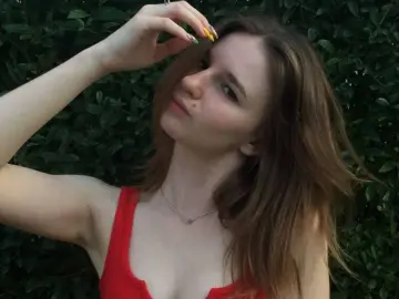 AzzieMozee  live sex cam
