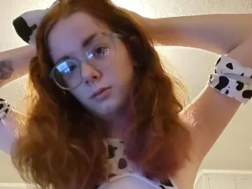 PrettyBluerose  live sex cam