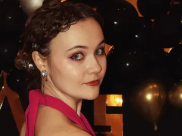 VioletteCandella  live sex cam