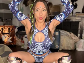 CocoBongo  live sex cam