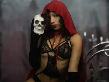 ElianaHerrera  live sex cam