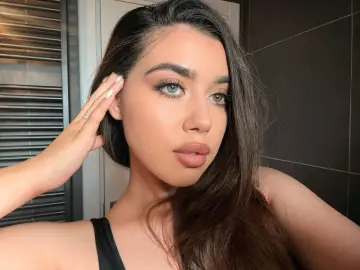 ClaireJenner  live sex cam