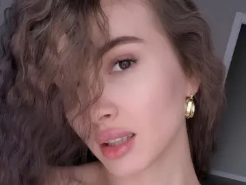 ArlaKomosinski  live sex cam