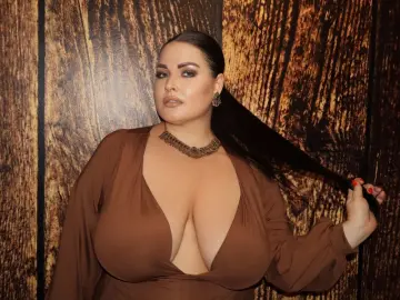 GeorgiaLerox  live sex cam