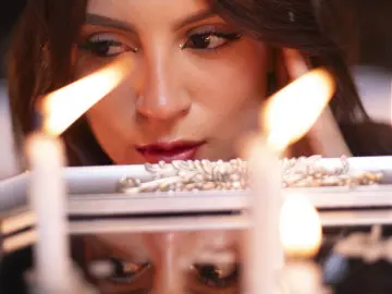 AlysaQueens  live sex cam