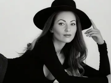 HeatherGreen  live sex cam