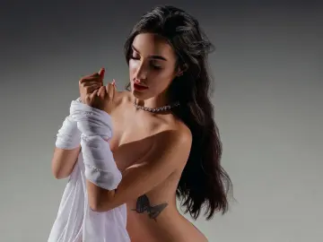 LilyMikelson  live sex cam