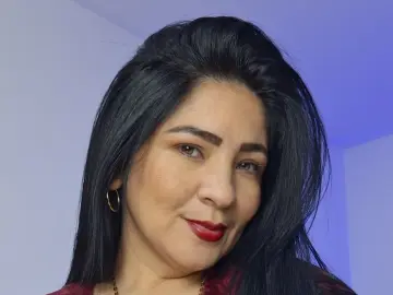 AlexiaSilver  live sex cam