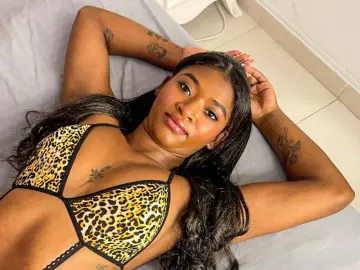 BriannaJane  live sex cam