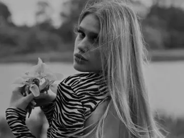 CharisseBuonomo  live sex cam