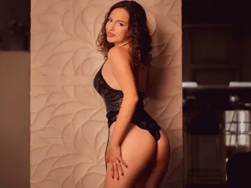 LaraGray  live sex cam