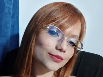 DiamondRusso  live sex cam