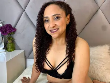 SusanMartinelli  live sex cam