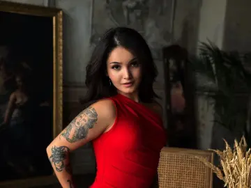 MiaOliveres  live sex cam