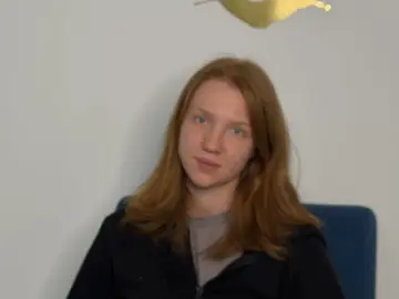 KandiTivis  live sex cam