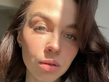 AdrianFalcione  live sex cam