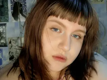 AliceBunn  live sex cam