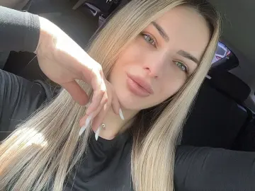 EmyiliaBliss  live sex cam