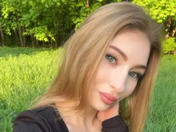 ValenciaZarrabi  live sex cam