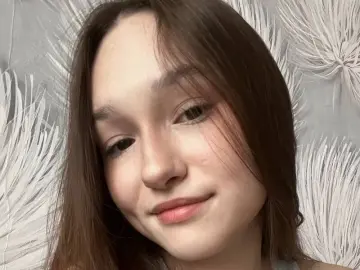 LindaMatteson  live sex cam