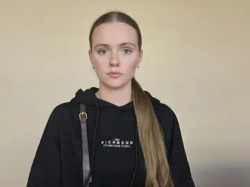 MargieWiacek  live sex cam