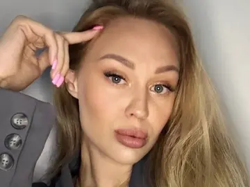 MiaGracey  live sex cam