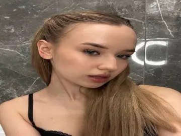 MildredMuch  live sex cam