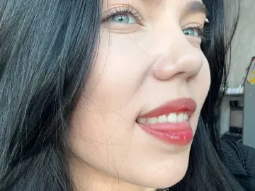 RoniRopes  live sex cam