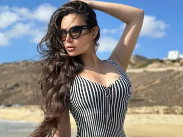 DacianaNegrii  live sex cam