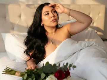 TessaCollinn  live sex cam