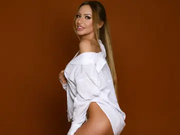 Yamira  live sex cam