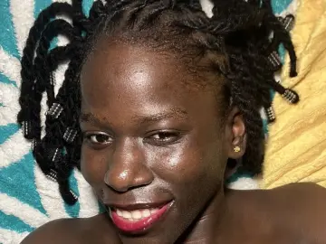 HollyJai  live sex cam