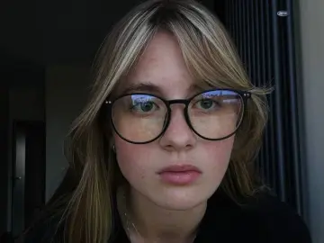 JacelynAmenta  live sex cam