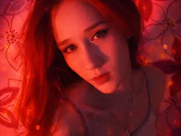 JulieCusanelli  live sex cam