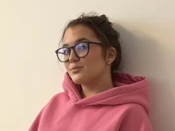 CristineHoesing  live sex cam