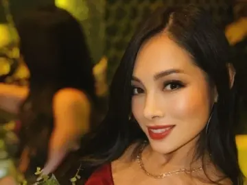 AleskaRousseau  live sex cam