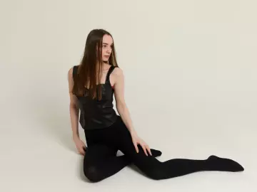 JuneSommers  live sex cam